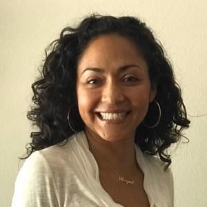 Meet your Posher, Xenia